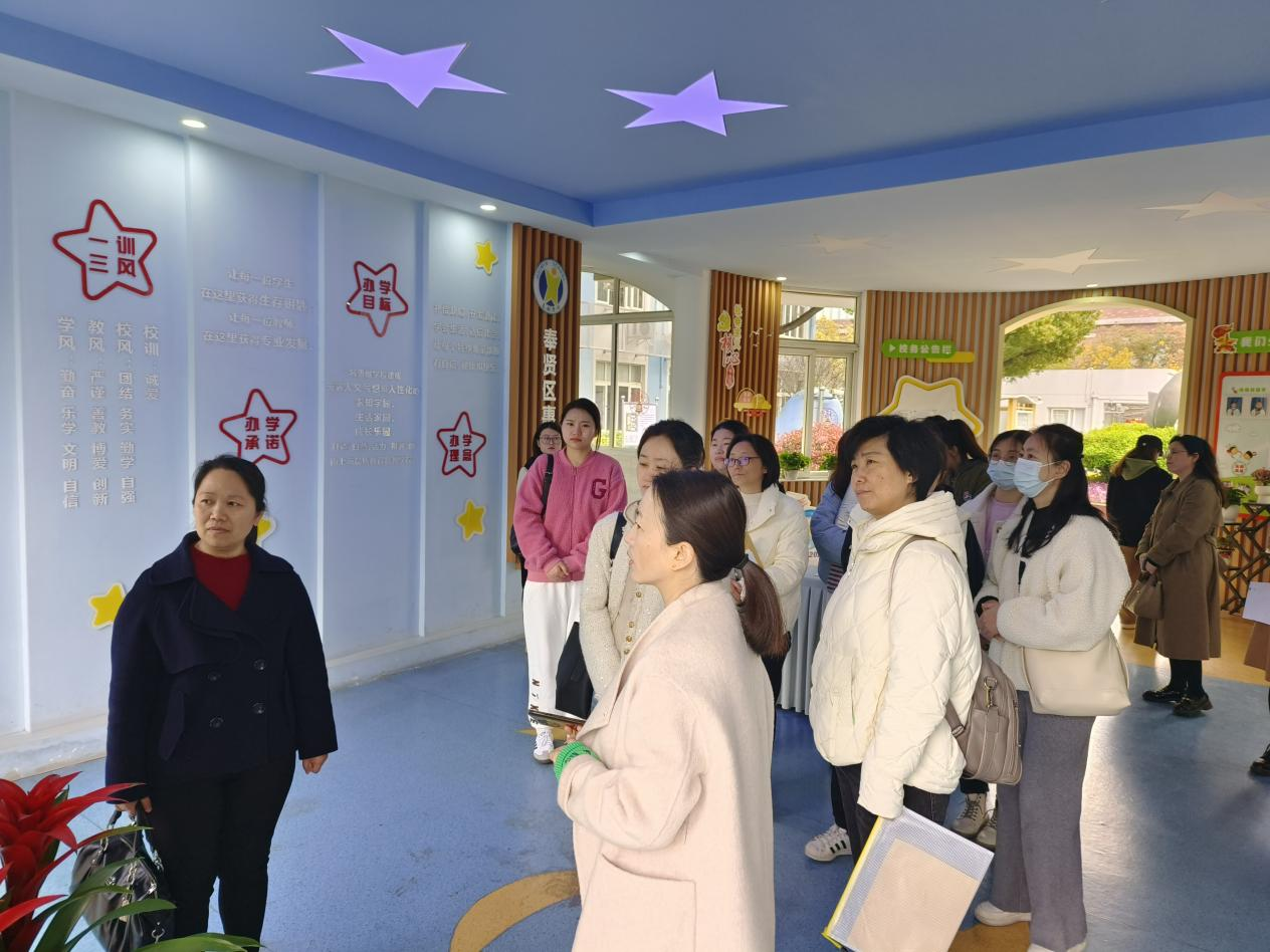 外学内享 共促成长——金山区陆爱燕名师工作室与奉贤区惠敏学校联合研修活动_金山区滨海学校