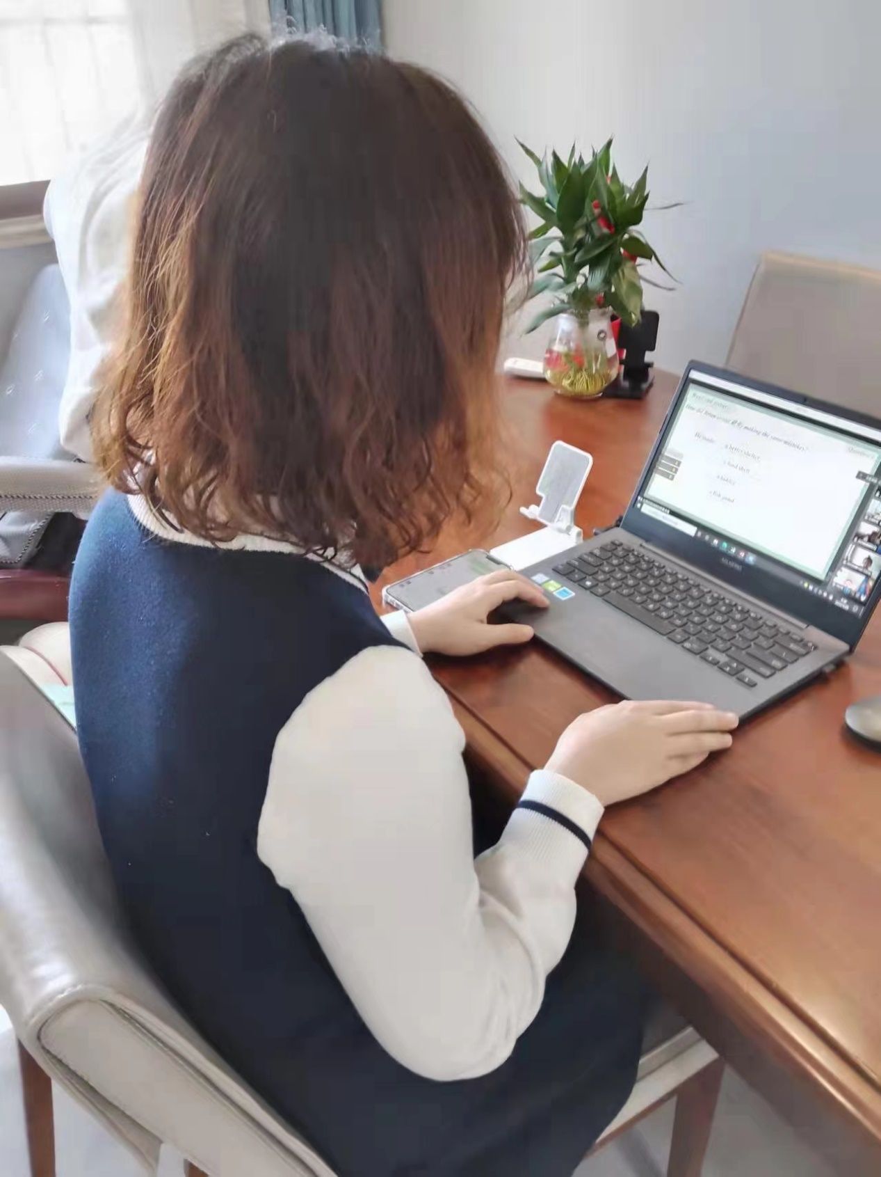 依托云端教研集智在线教学亭新中学英语教研组参加线上教学展示交流