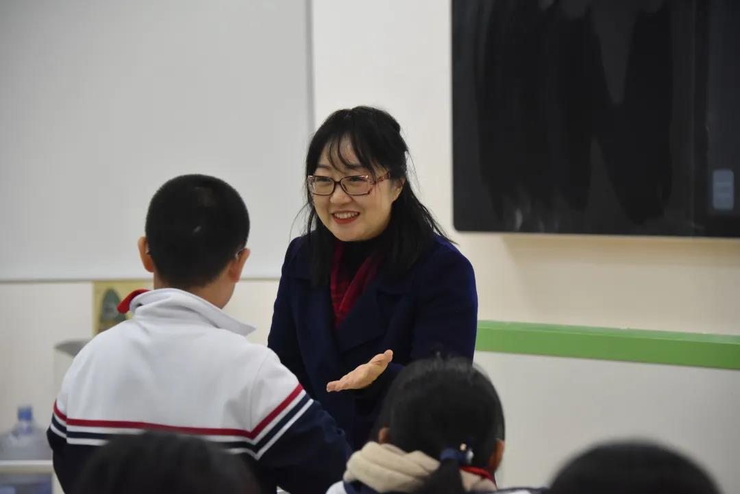 西林中学开展课题教学研讨活动