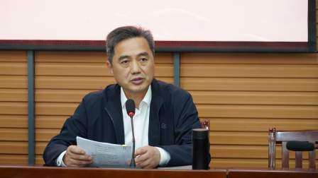 学思想 强师德 正师风 ——学校召开教职工大会