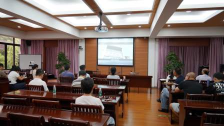 知责奋进促落实，对标目标求实效 ——学校召开2025学年第二学期期末教职工大会 