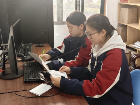 厚植家国情怀 勇担时代使命 —— 上海师大二附中开展纪念一二・九运动系列活动