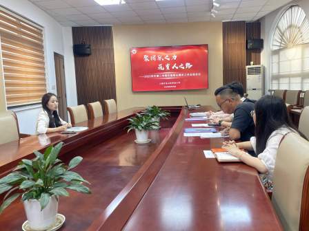 亭林小学召开2025学年第二学期期末年级组长工作会议
