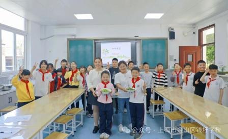 圩圩道来2026064  从田间到舌尖——钱圩学校“蚕豆三部曲”奏响劳动教育欢乐颂